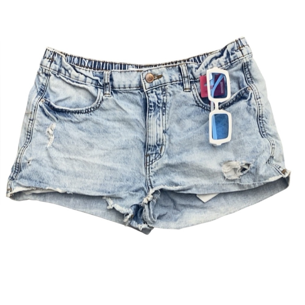 Light Blue Distressed Denim Shorts Size 11